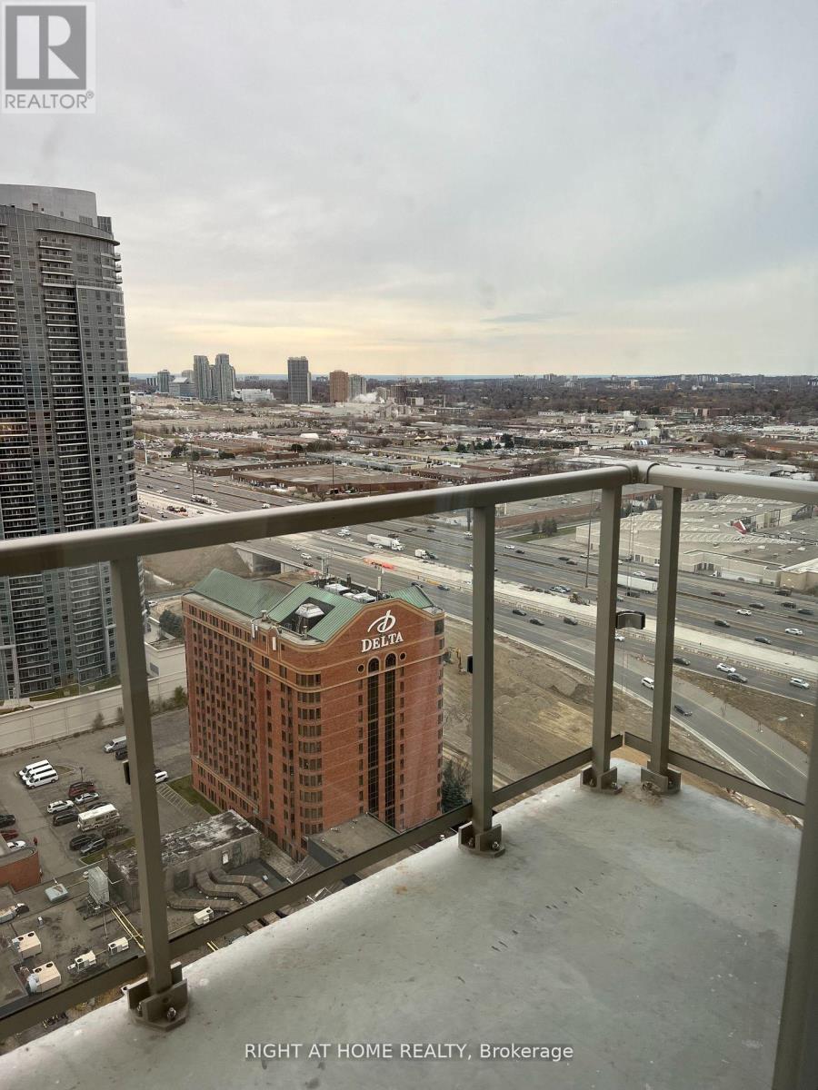 3105 - 2033 Kennedy Road, Toronto, Ontario  M5T 0B9 - Photo 4 - E13681122