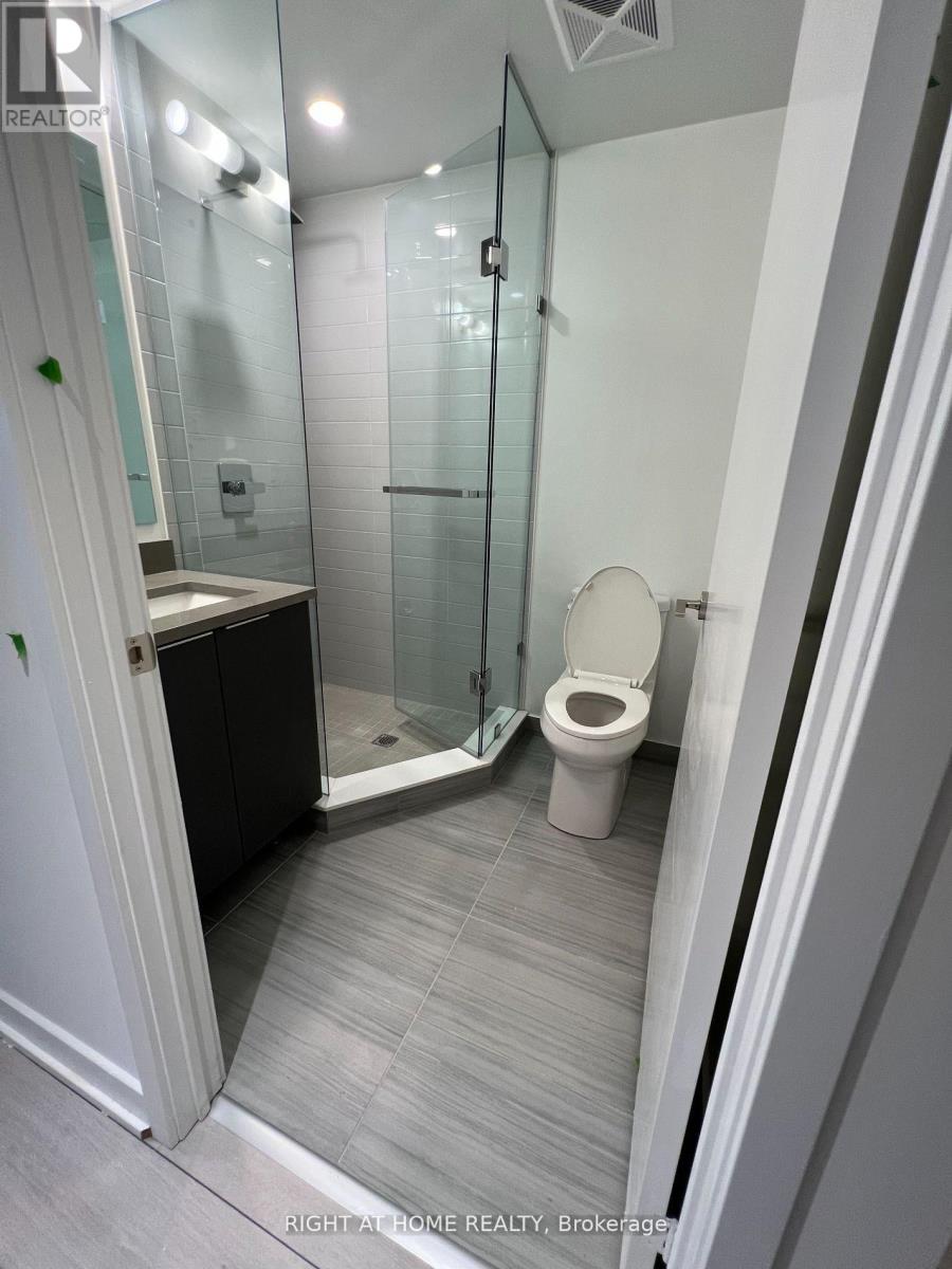 3105 - 2033 Kennedy Road, Toronto, Ontario  M5T 0B9 - Photo 8 - E13681122