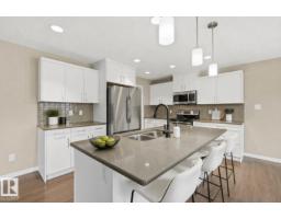 3528 CLAXTON CR SW, Edmonton