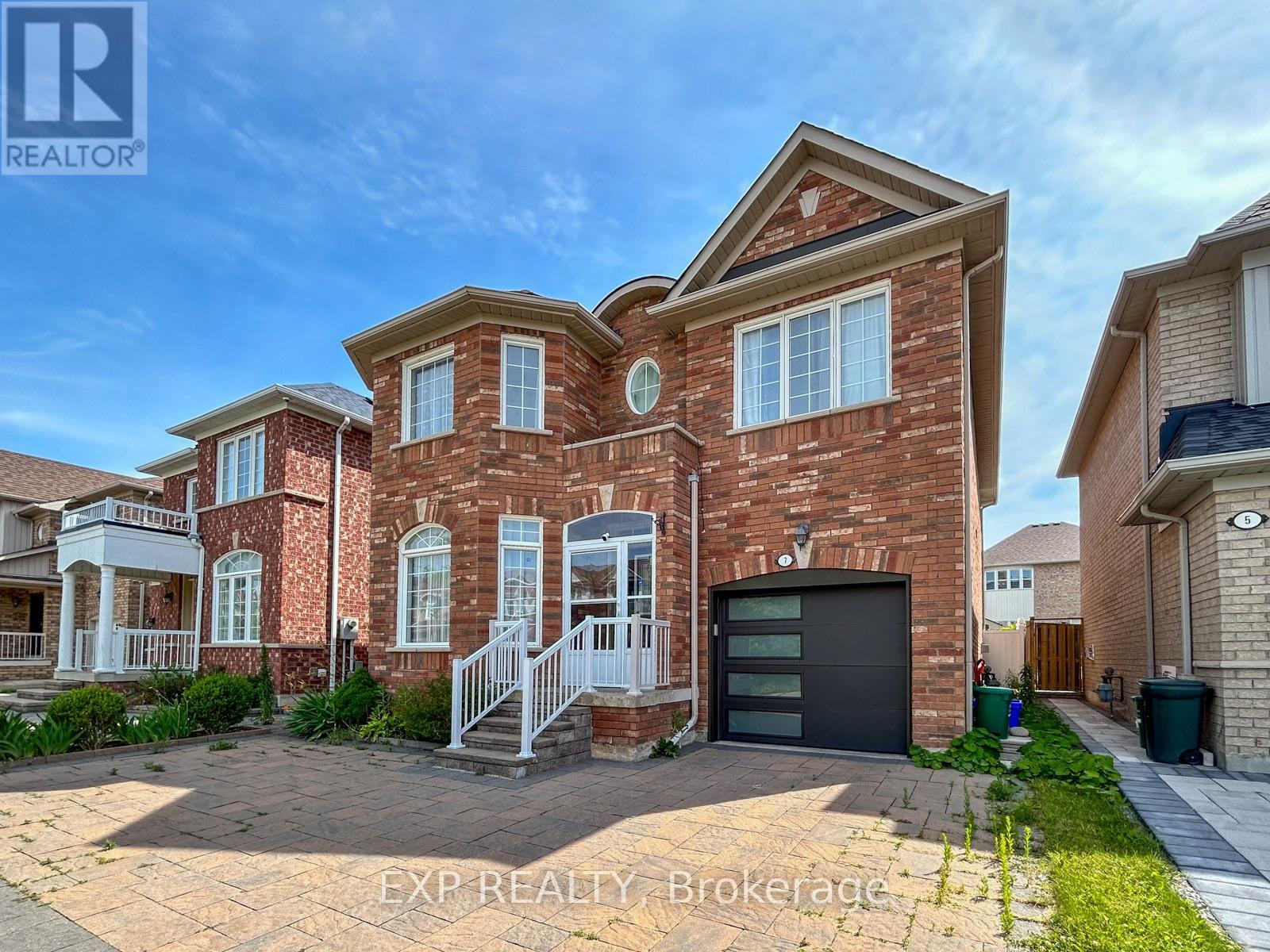 7 DAVIDOFF STREET, Markham, Ontario