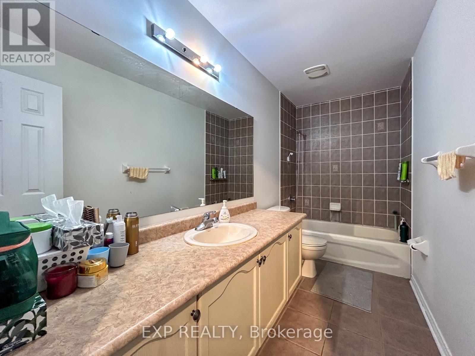 7 Davidoff Street, Markham, Ontario  L6E 1R2 - Photo 13 - N13681144