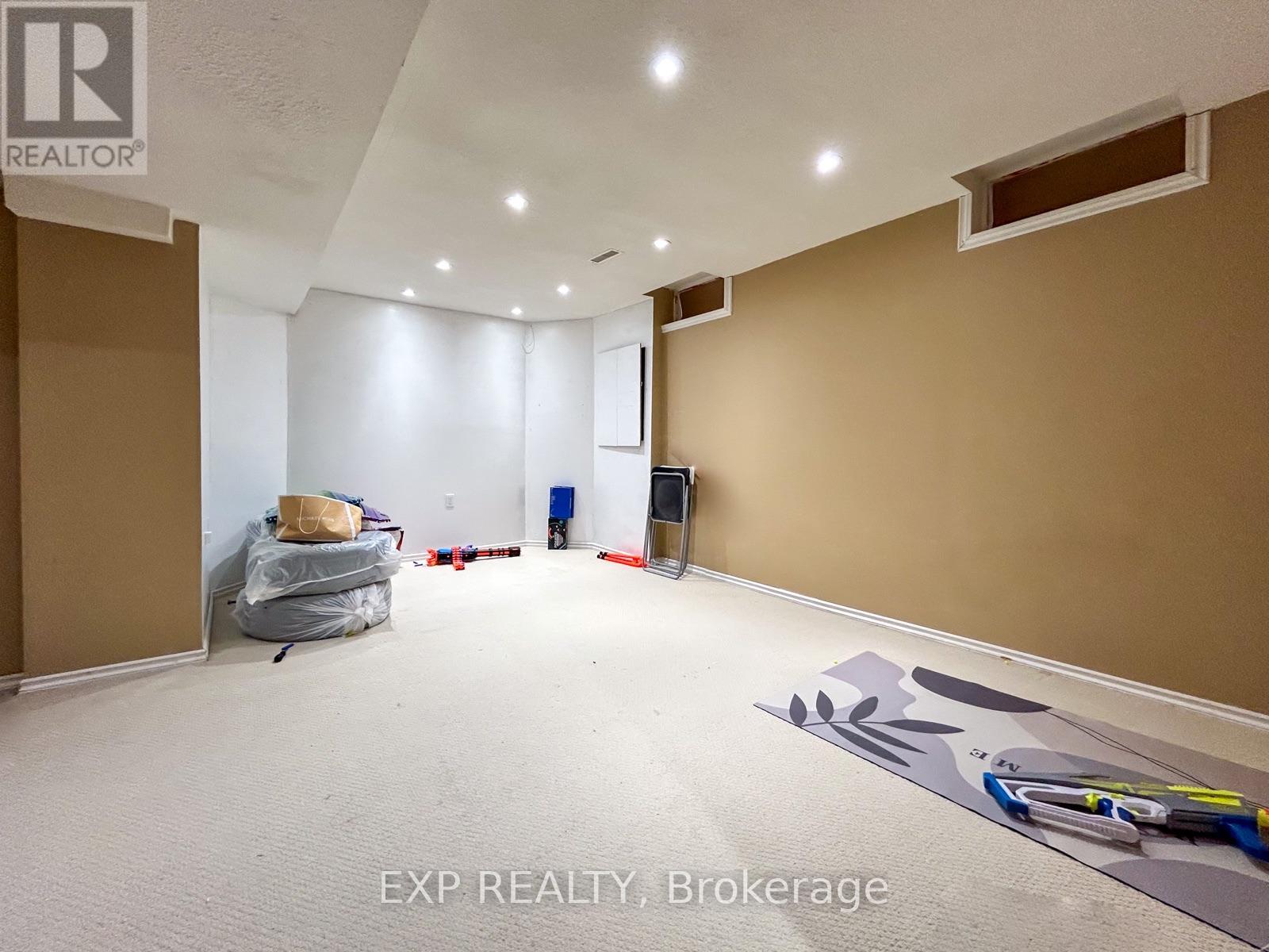 7 Davidoff Street, Markham, Ontario  L6E 1R2 - Photo 19 - N13681144