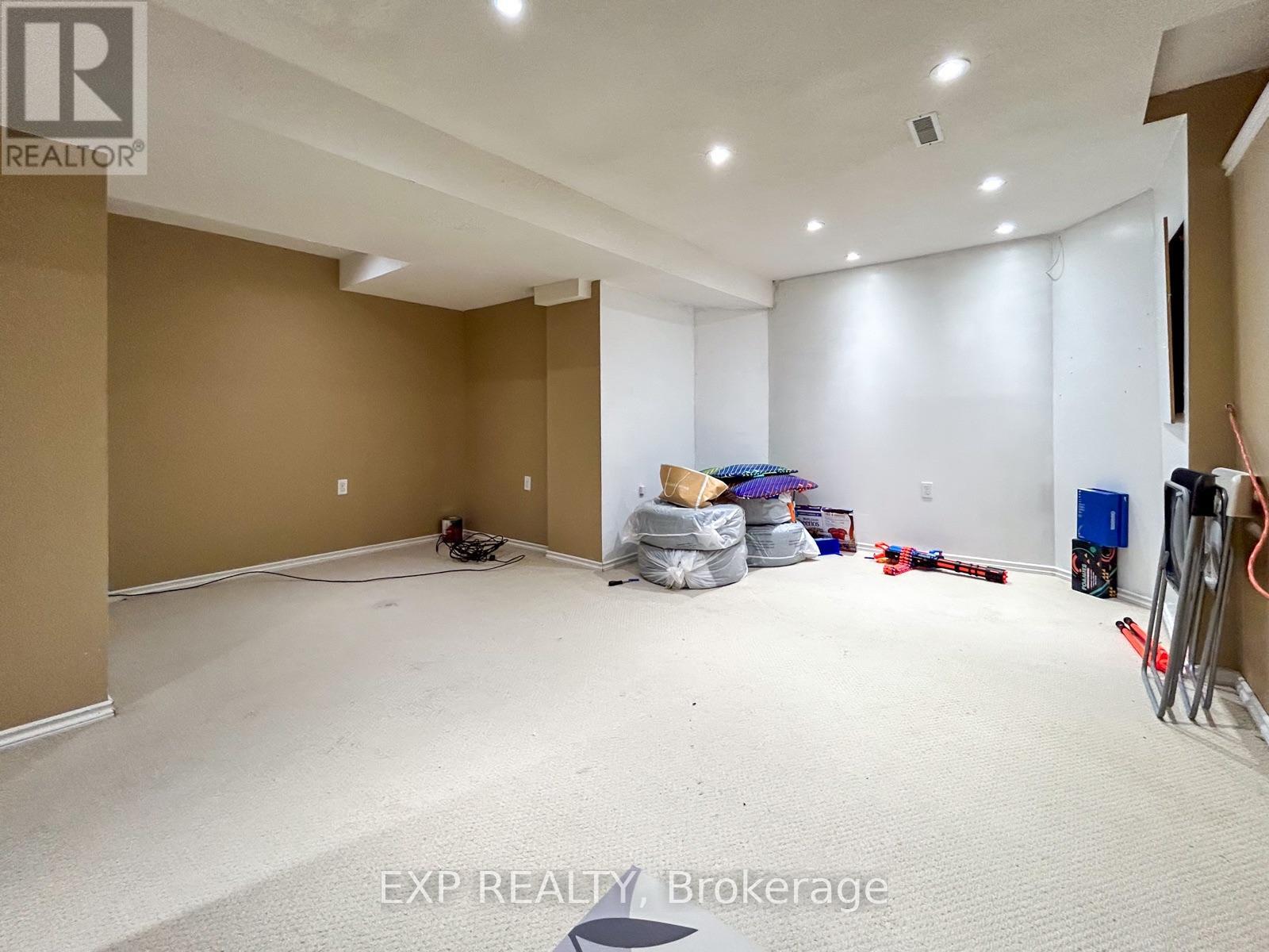 7 Davidoff Street, Markham, Ontario  L6E 1R2 - Photo 20 - N13681144