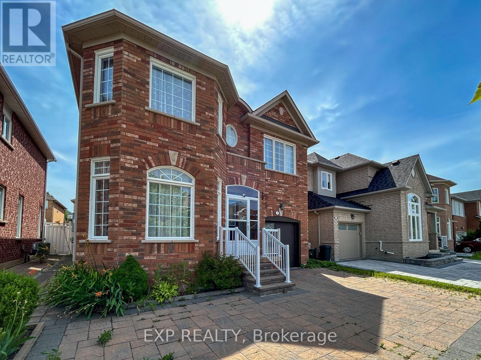7 Davidoff Street, Markham, Ontario  L6E 1R2 - Photo 23 - N13681144