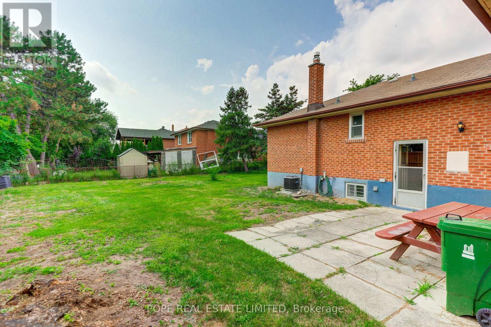 16 Pipestone Place, Toronto, Ontario  M9W 3V4 - Photo 18 - W13681118