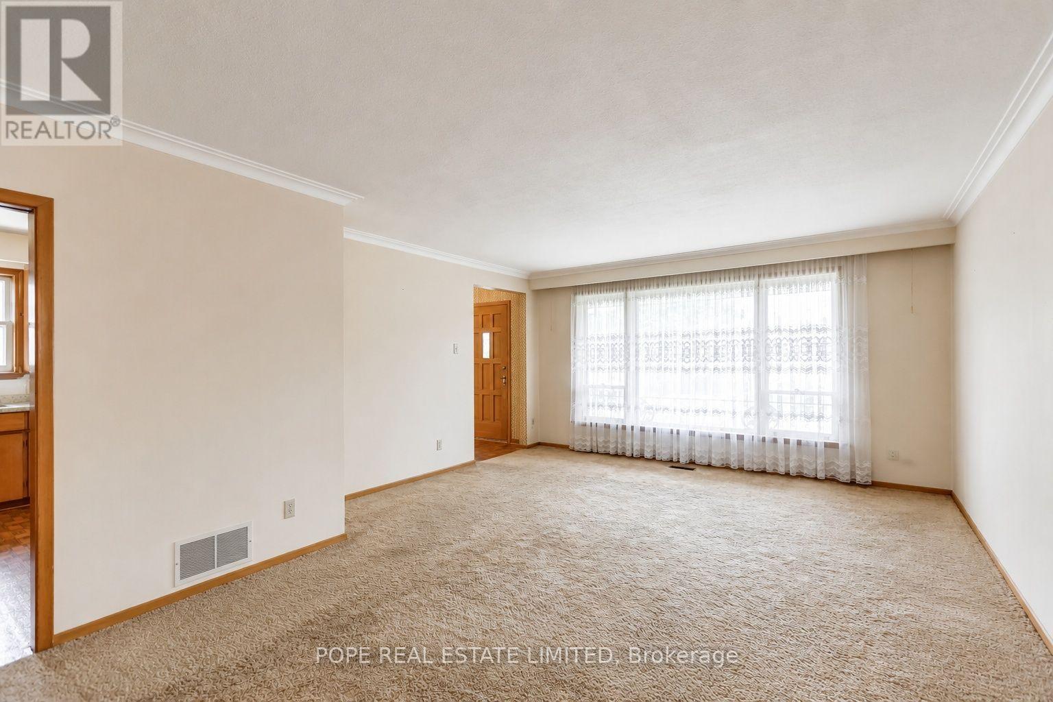 16 Pipestone Place, Toronto, Ontario  M9W 3V4 - Photo 21 - W13681118