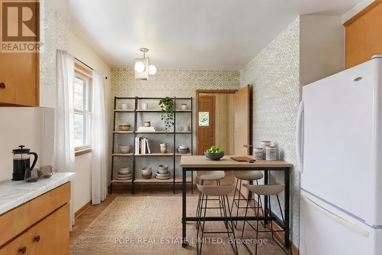 16 Pipestone Place, Toronto, Ontario  M9W 3V4 - Photo 4 - W13681118