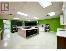 1165 WESTON ROAD, Toronto, Ontario