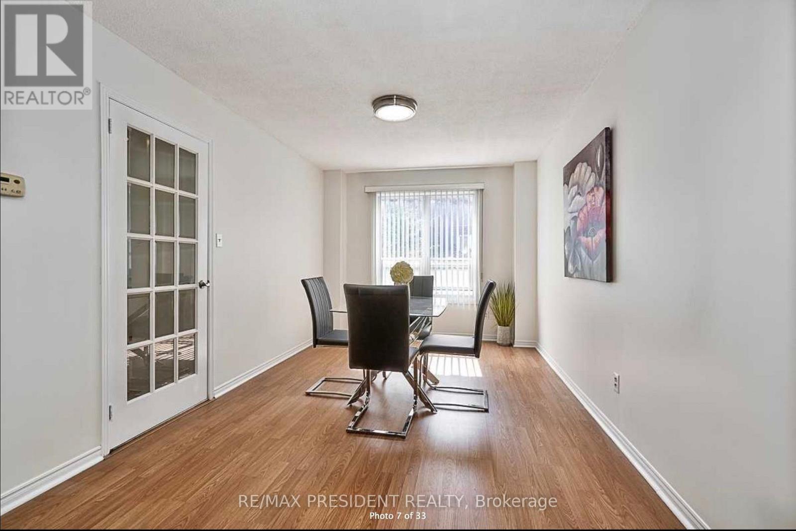 2586 Hammond Road, Mississauga, Ontario  L5K 1T2 - Photo 6 - W13681146