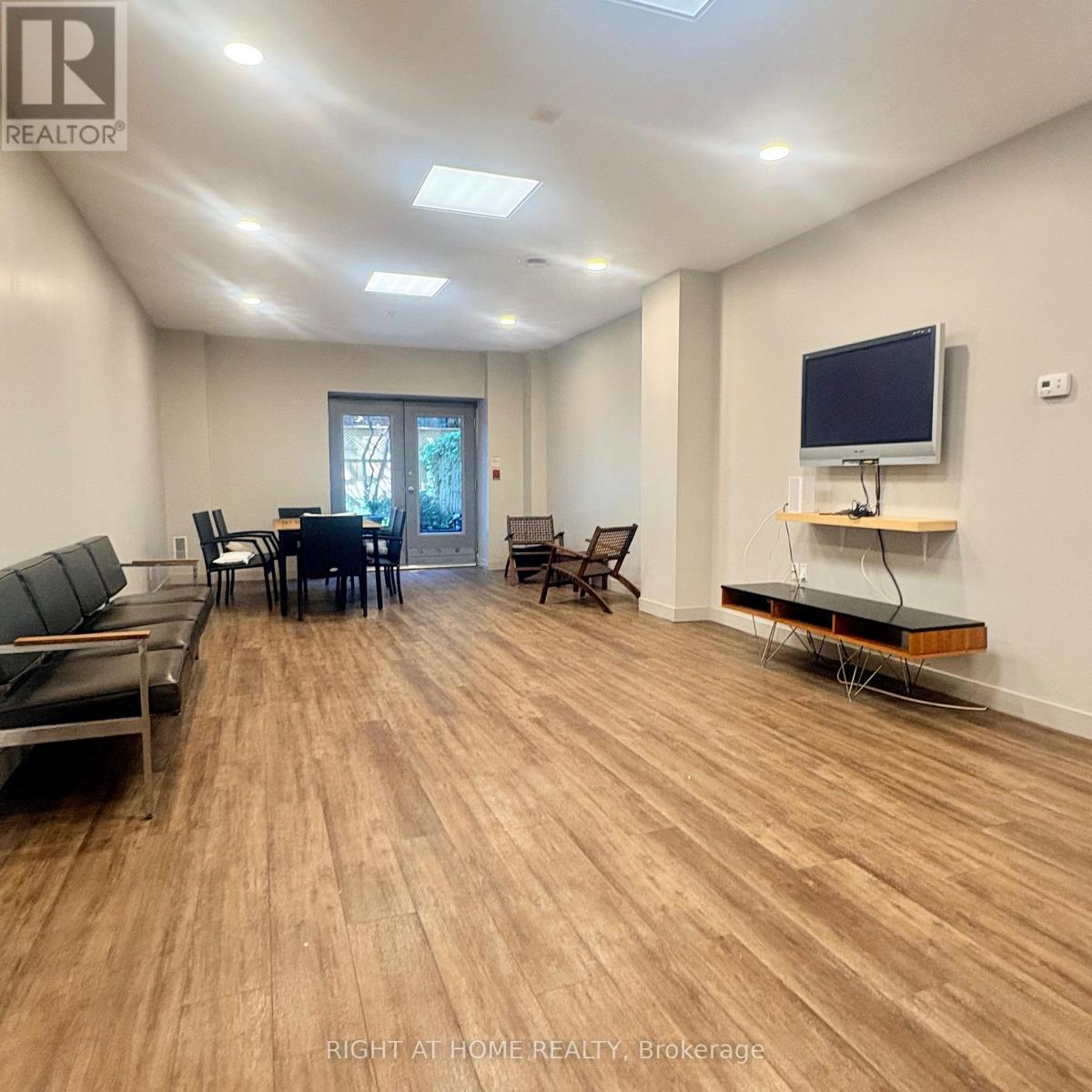 204 - 135 Maitland Street S, Toronto, Ontario  M4Y 1E5 - Photo 16 - C13600978
