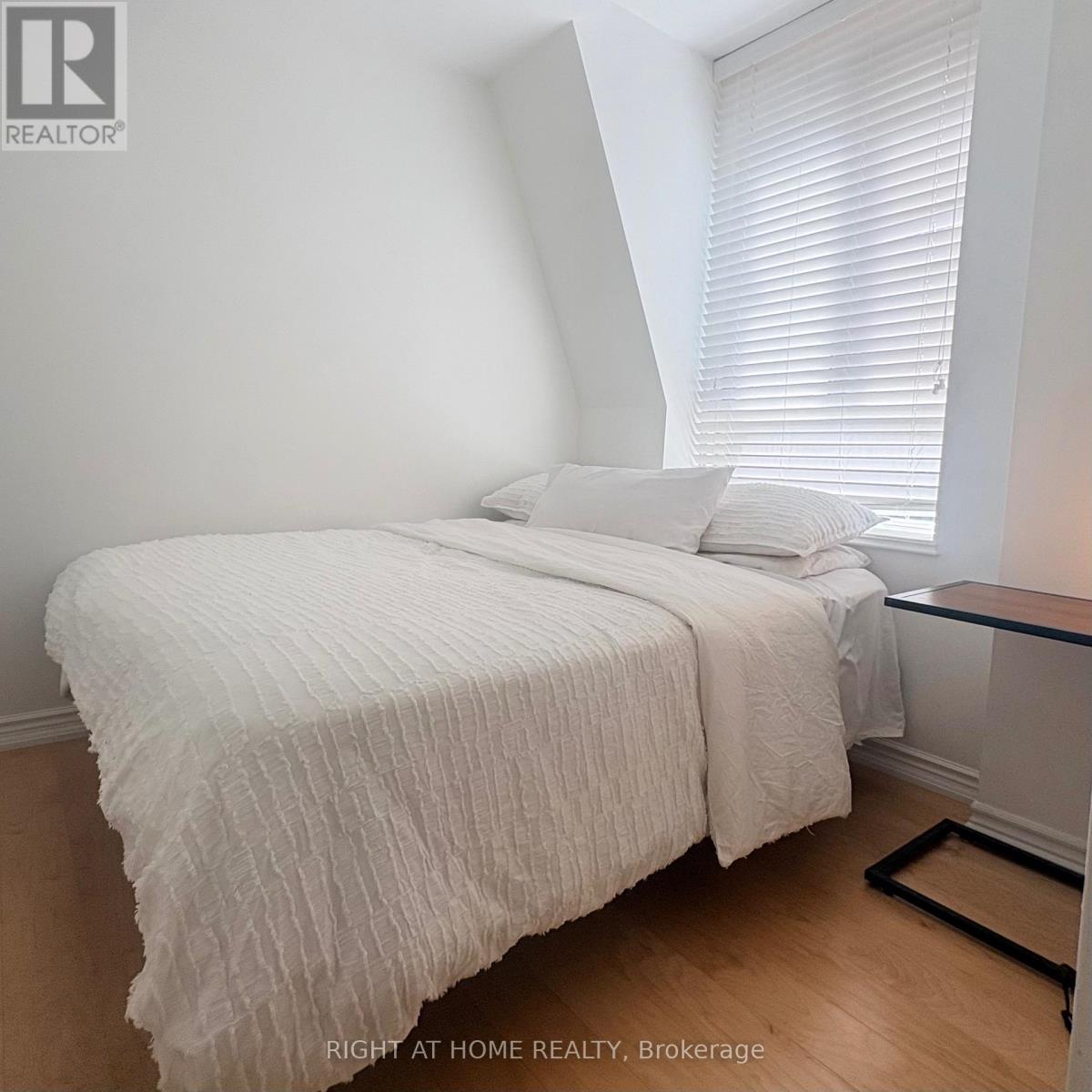 204 - 135 Maitland Street S, Toronto, Ontario  M4Y 1E5 - Photo 14 - C13600978