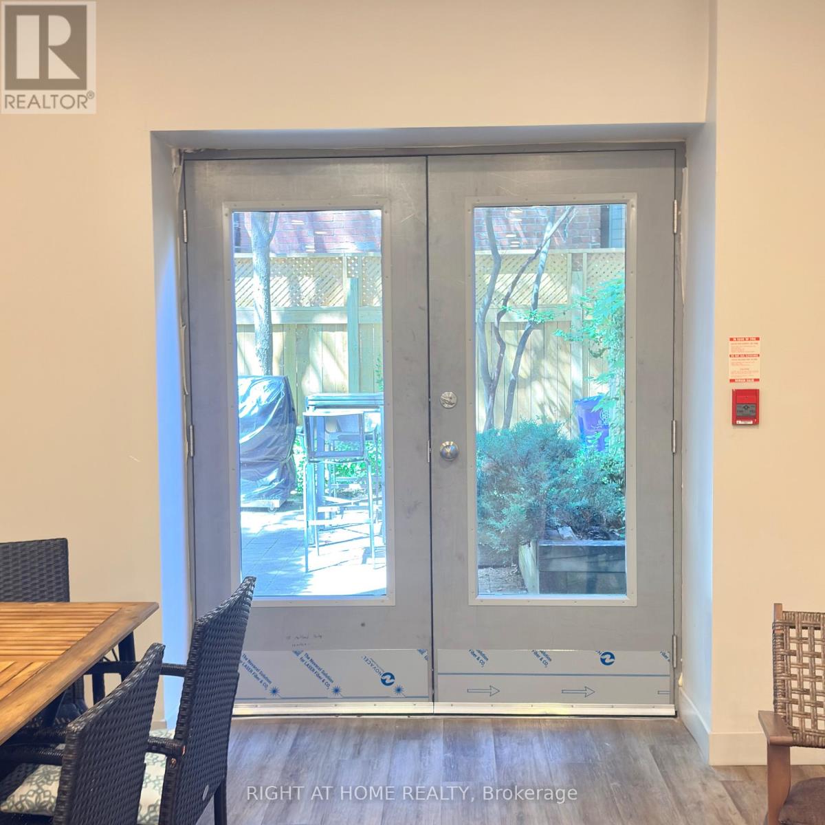 204 - 135 Maitland Street S, Toronto, Ontario  M4Y 1E5 - Photo 18 - C13600978