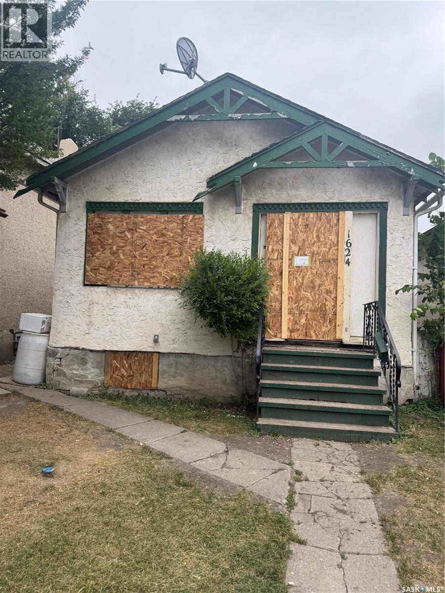 1624 Toronto Street, Regina, Saskatchewan  S4P 1M2 - Photo 1 - SK045734