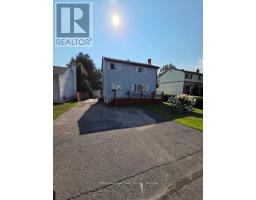 28 MILLIKEN ROAD, Elliot Lake, Ontario