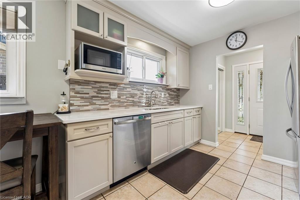 14 Massey Street, Brampton, Ontario  L6S 2W1 - Photo 18 - 40843245
