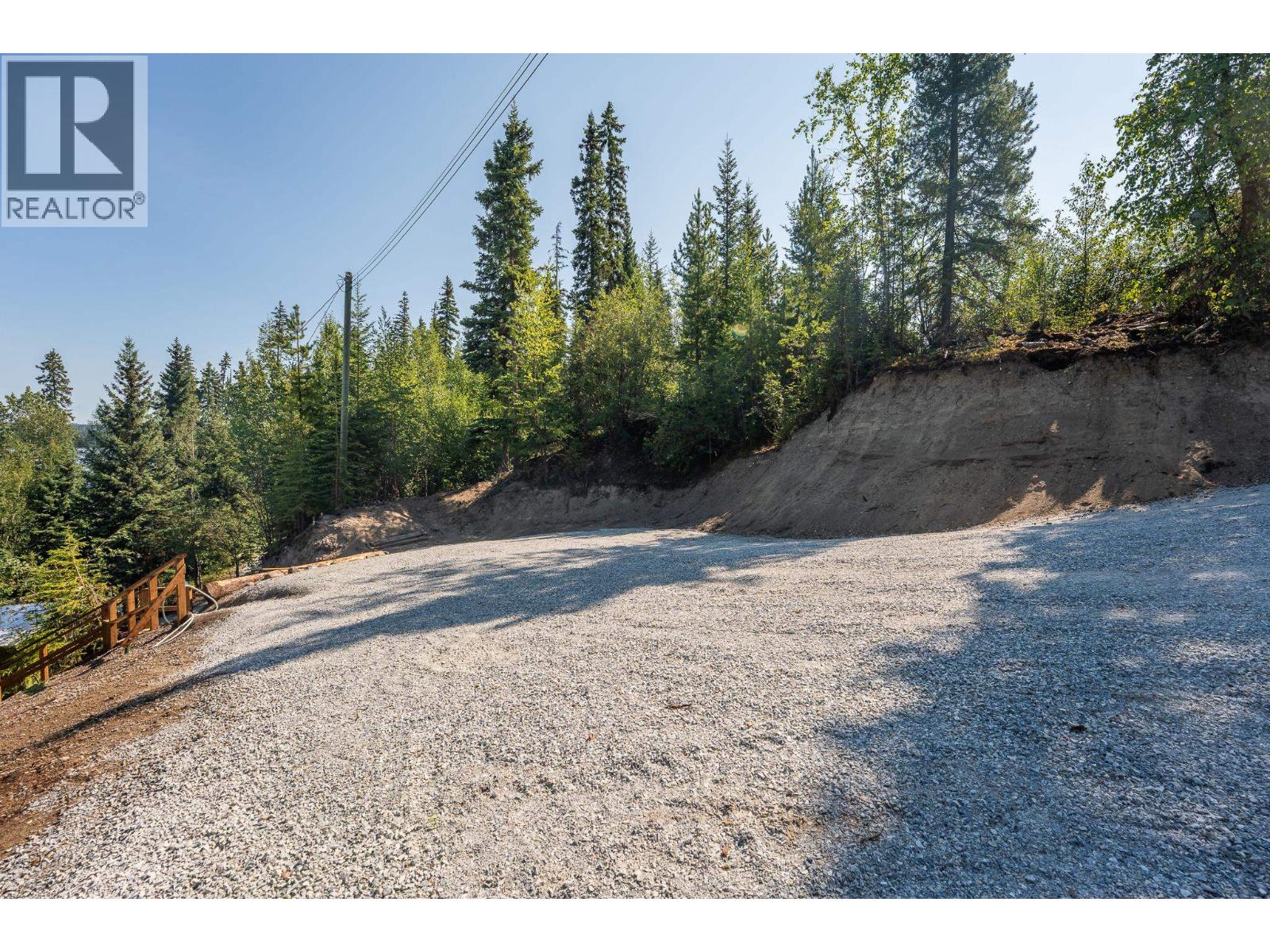 52200 Lloyd Drive, Cluculz Lake, British Columbia  V0J 3A3 - Photo 24 - R3156166