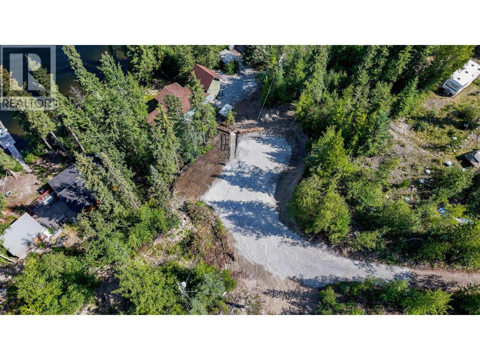 52200 Lloyd Drive, Cluculz Lake, British Columbia  V0J 3A3 - Photo 26 - R3156166