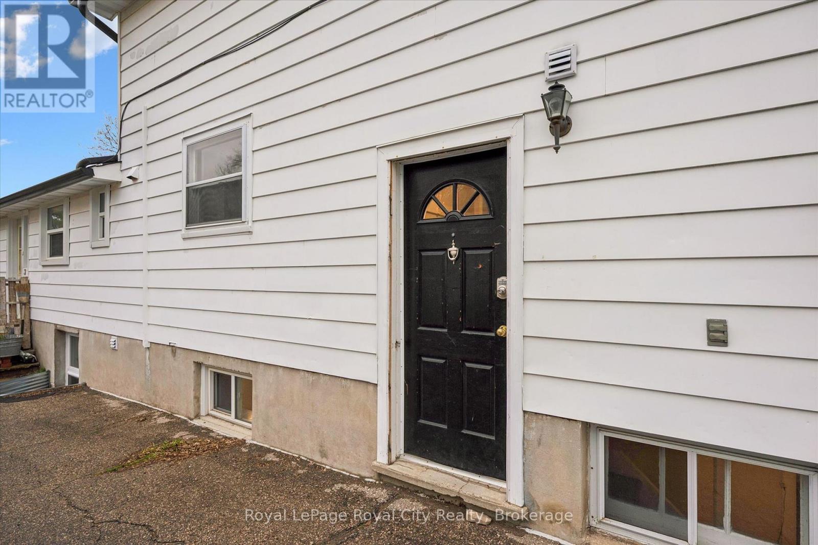 2 - 29 Hooper Street W, Guelph, Ontario  N1E 5W6 - Photo 21 - X13681152