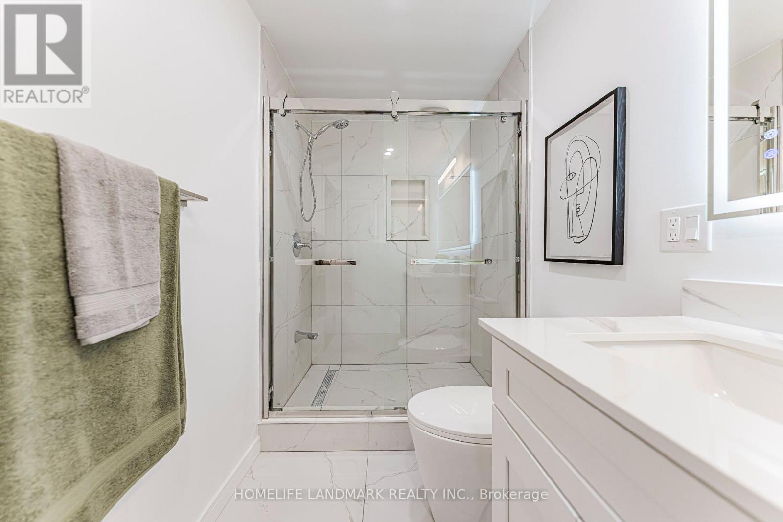 88 Waniska Avenue, Toronto, Ontario  M8Y 1R3 - Photo 20 - W13665140