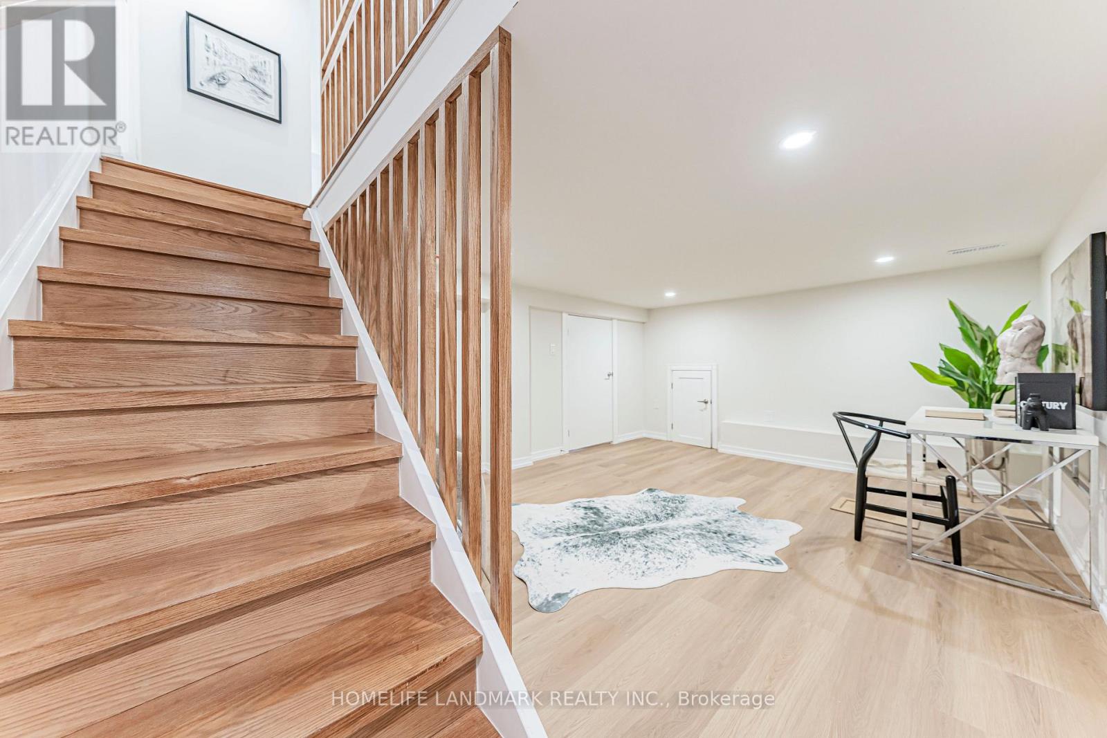 88 Waniska Avenue, Toronto, Ontario  M8Y 1R3 - Photo 32 - W13665140
