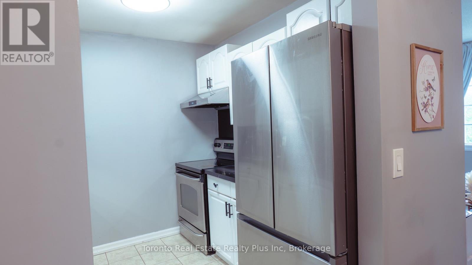 23 Moffatt Street, St. Catharines, Ontario  L2P 2L4 - Photo 18 - X13681154