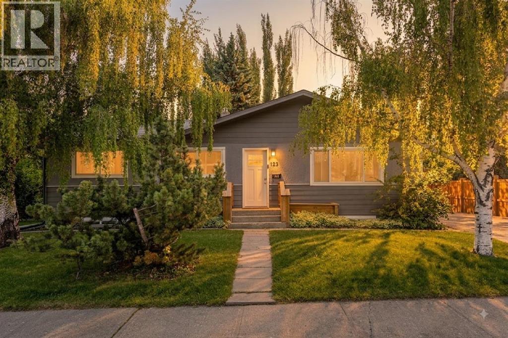 723 75 Avenue SW, Calgary, Alberta
