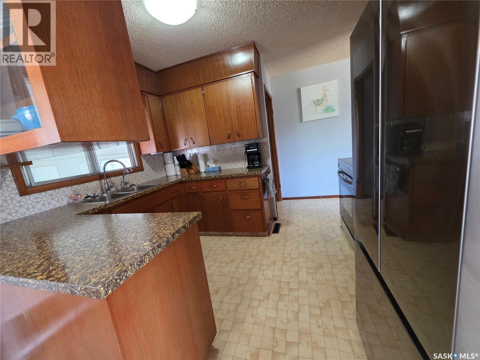 531 2nd Avenue Se, Swift Current, Saskatchewan  S9H 3J9 - Photo 2 - SK045766
