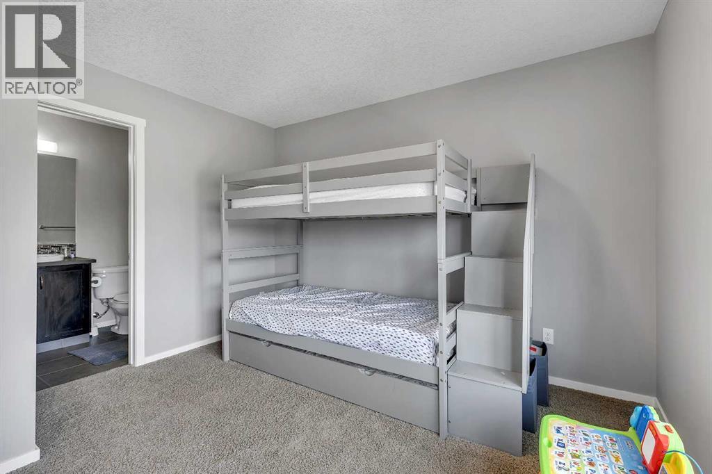 79 Evansview Gardens Nw, Calgary, Alberta  T3P 0L2 - Photo 34 - A2334811