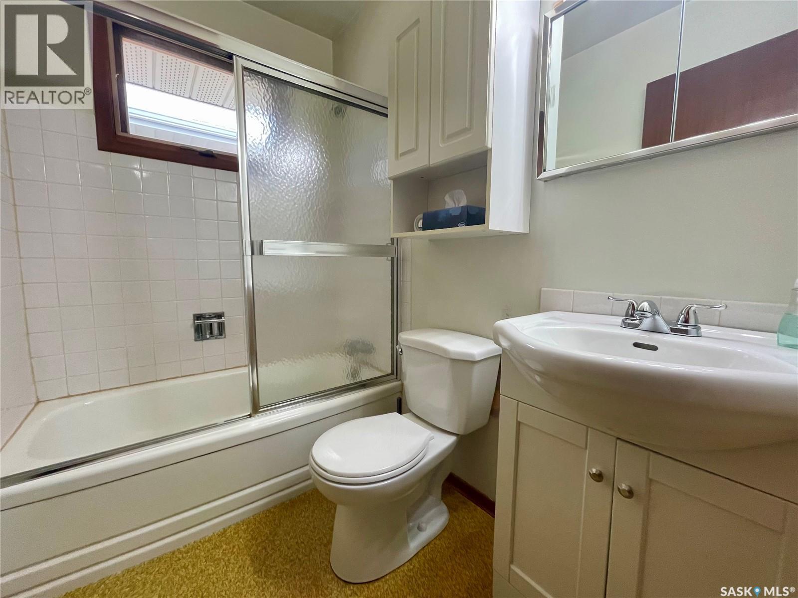 206 Mcintosh Street N, Regina, Saskatchewan  S4R 4Z9 - Photo 17 - SK044798