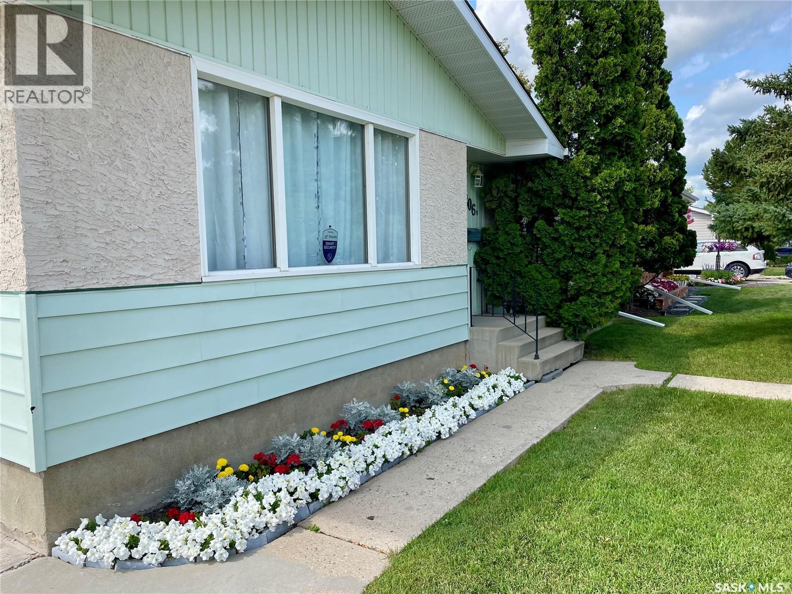 206 Mcintosh Street N, Regina, Saskatchewan  S4R 4Z9 - Photo 27 - SK044798