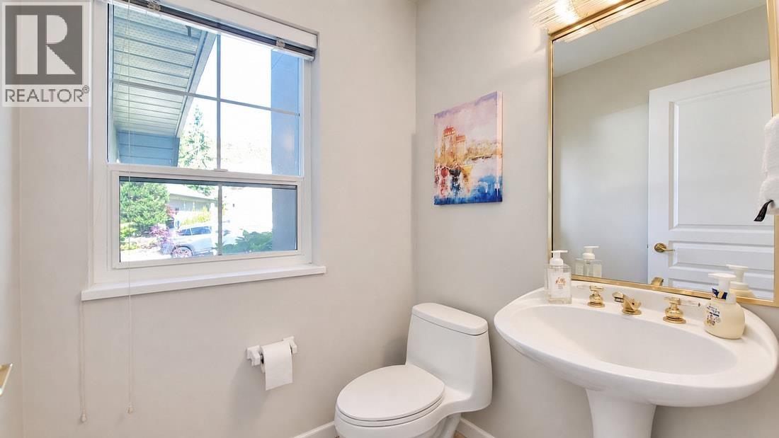 1421 Madrona Place, Coquitlam, British Columbia  V3E 2S5 - Photo 20 - R3134983