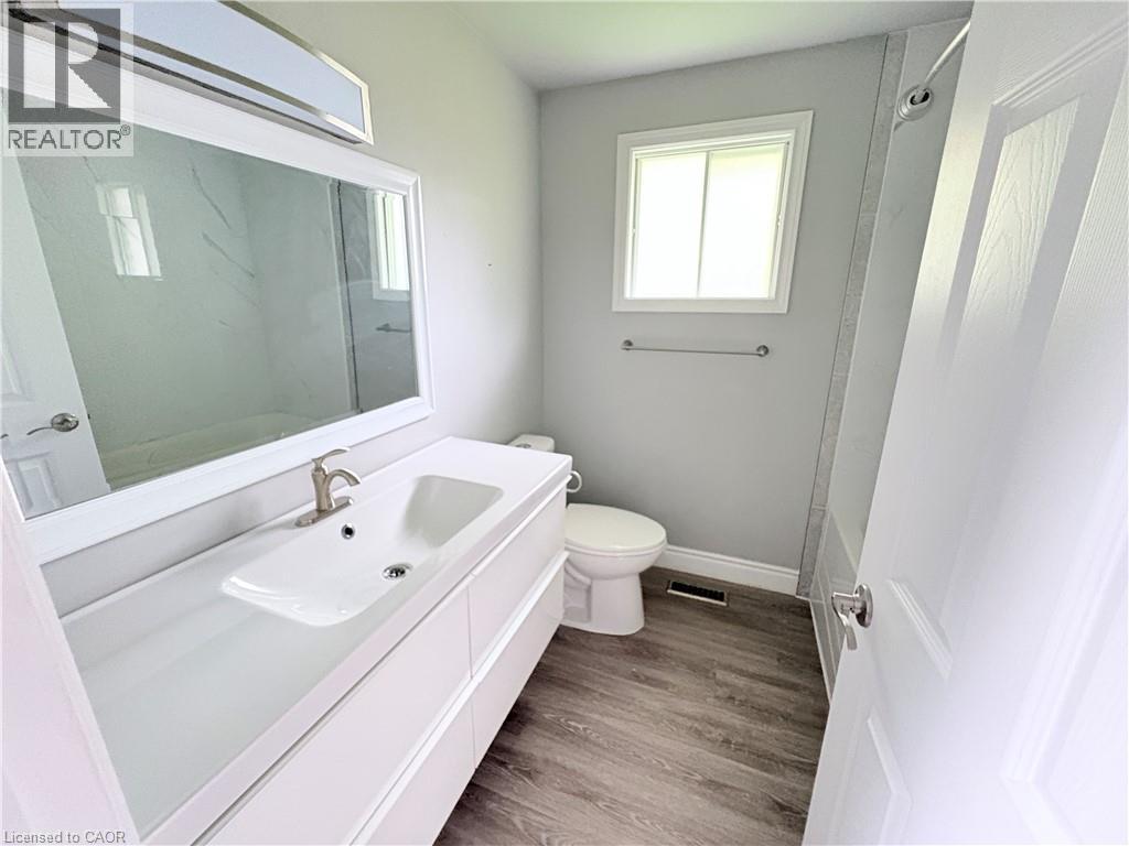 216 Brunswick Crescent, London, Ontario  N6G 3L2 - Photo 14 - 40856048