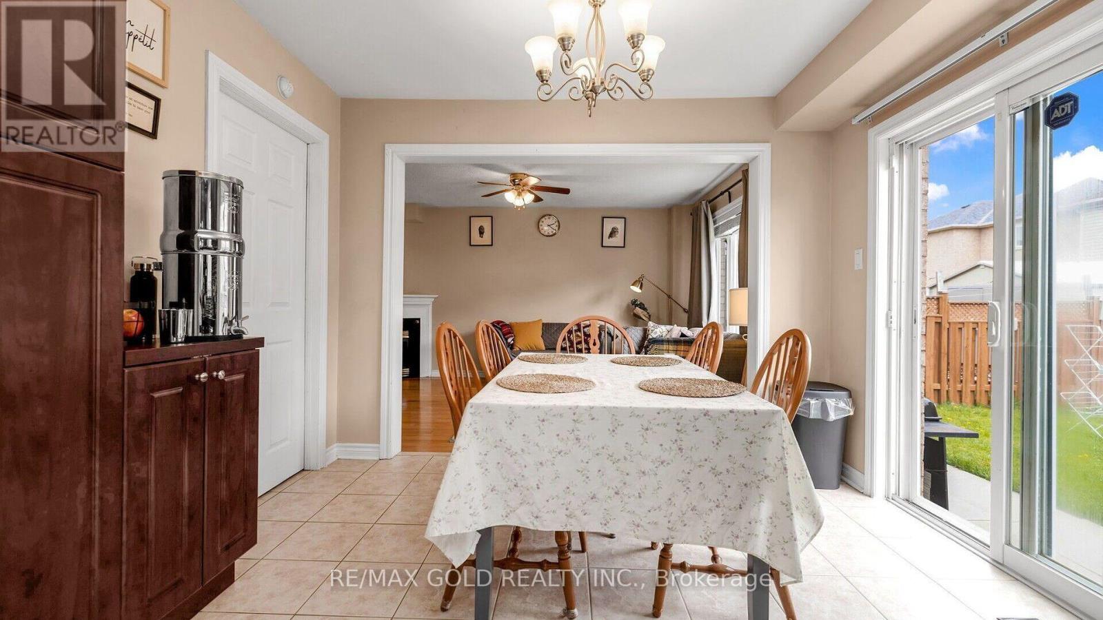 17 Echoridge Drive, Brampton, Ontario  L7A 3L2 - Photo 12 - W13680132