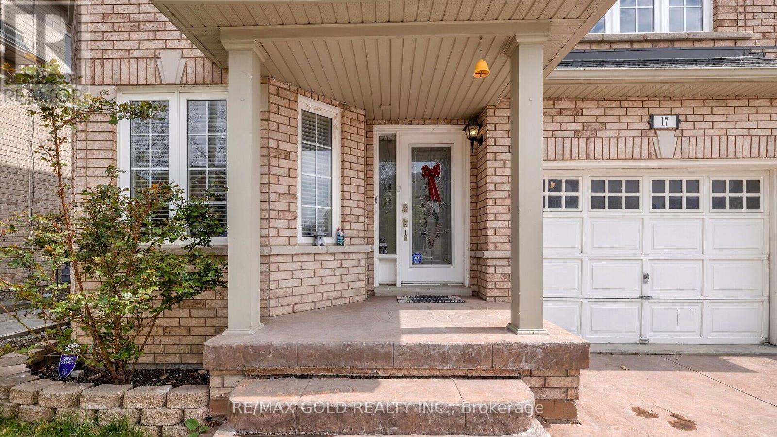 17 Echoridge Drive, Brampton, Ontario  L7A 3L2 - Photo 2 - W13680132