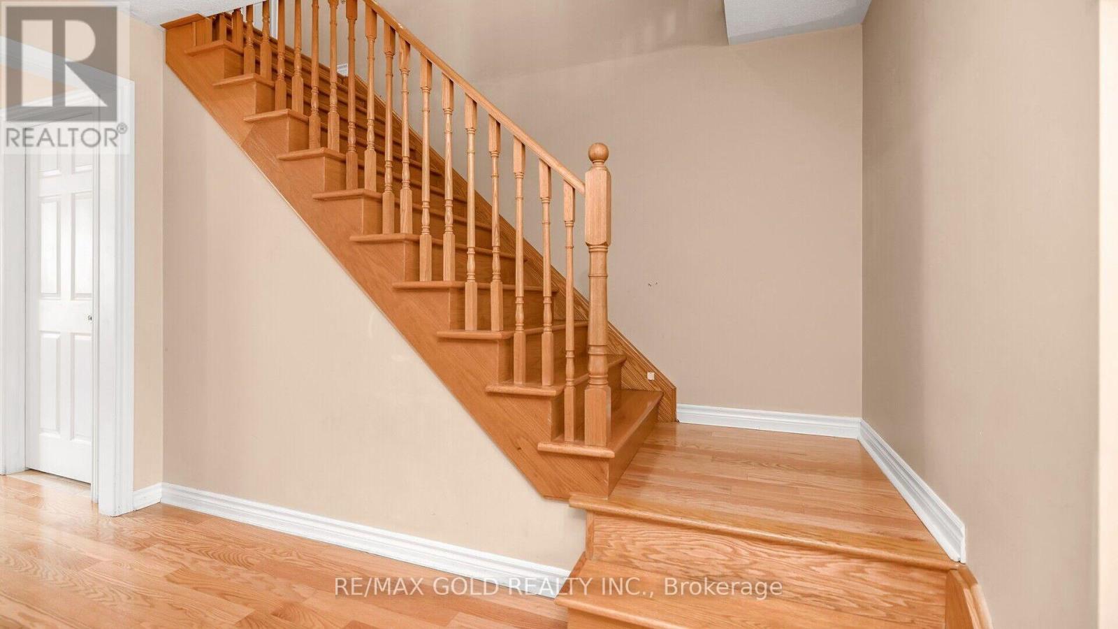 17 Echoridge Drive, Brampton, Ontario  L7A 3L2 - Photo 7 - W13680132
