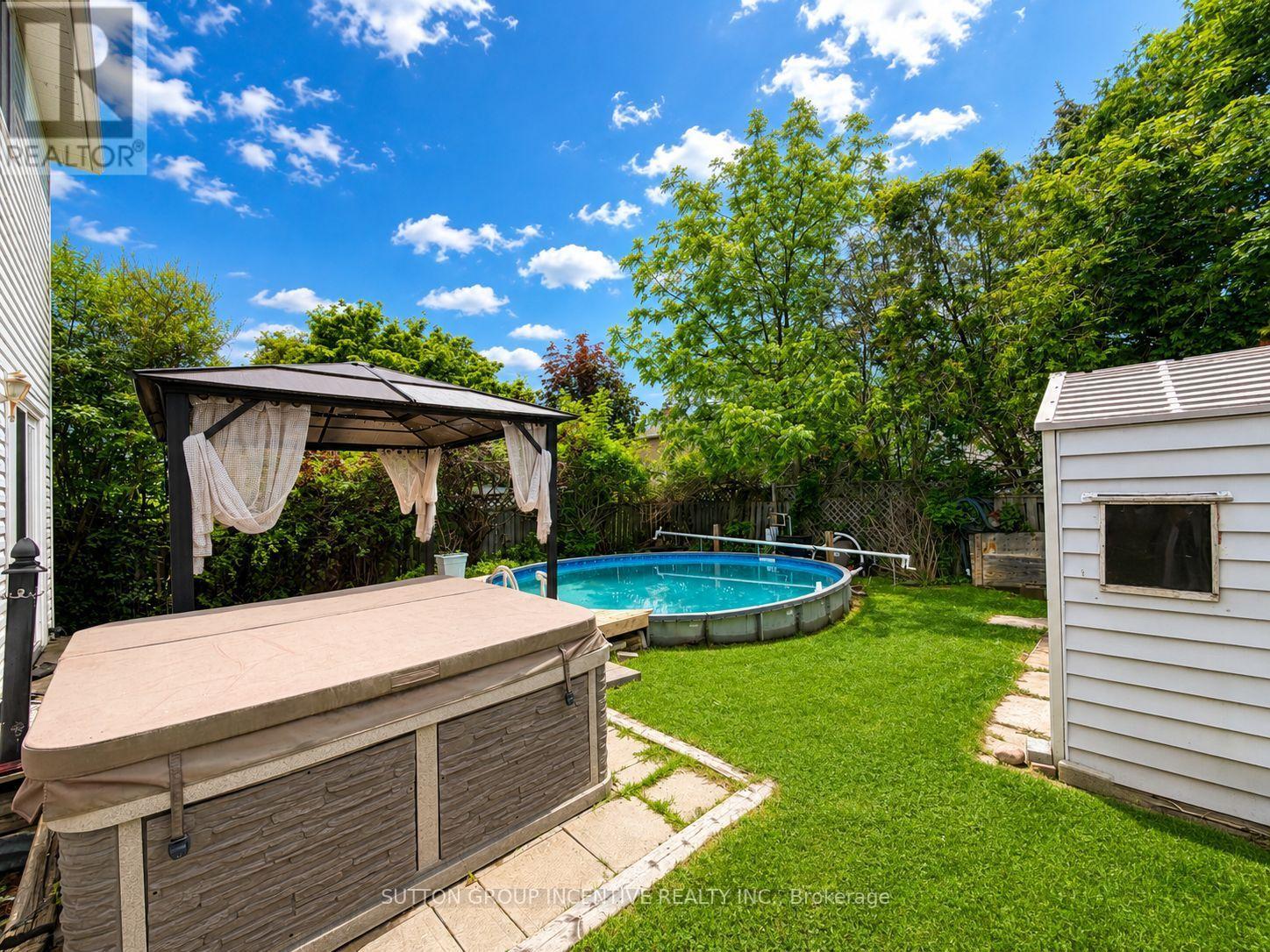 90 Moon Drive, Barrie, Ontario  L4N 7G9 - Photo 35 - S13680494