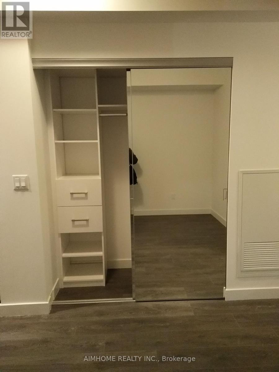 1010 - 215 Queen Street W, Toronto, Ontario  M5V 0P5 - Photo 8 - C13681172