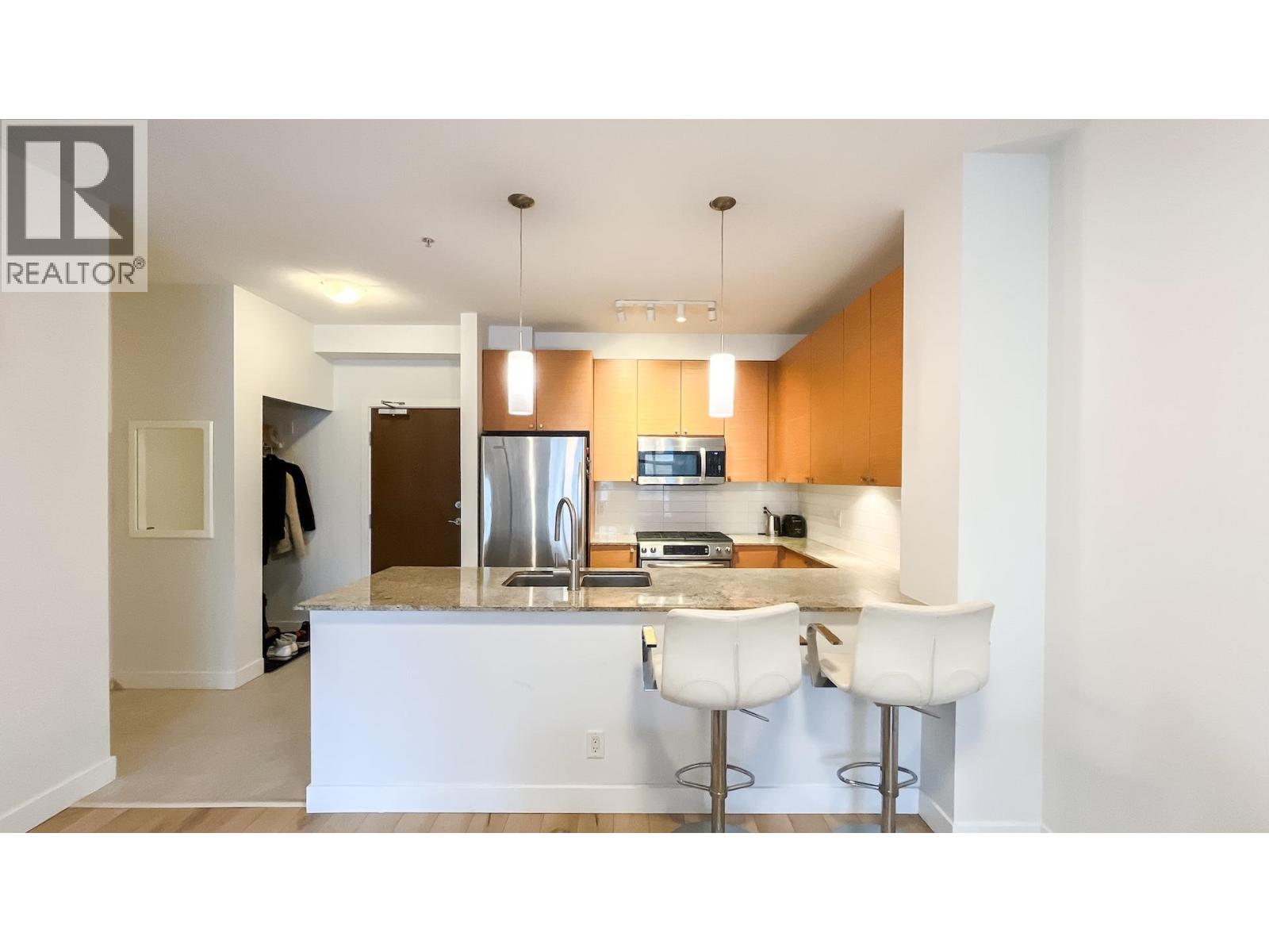217 101 Morrissey Road, Port Moody, British Columbia  V3H 0E6 - Photo 9 - R3111051