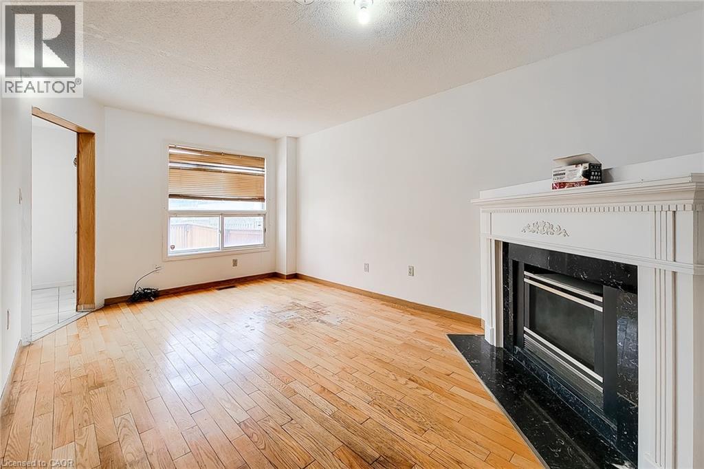 126 Farrington Crescent, Hamilton, Ontario  L8E 3N4 - Photo 17 - 40855211