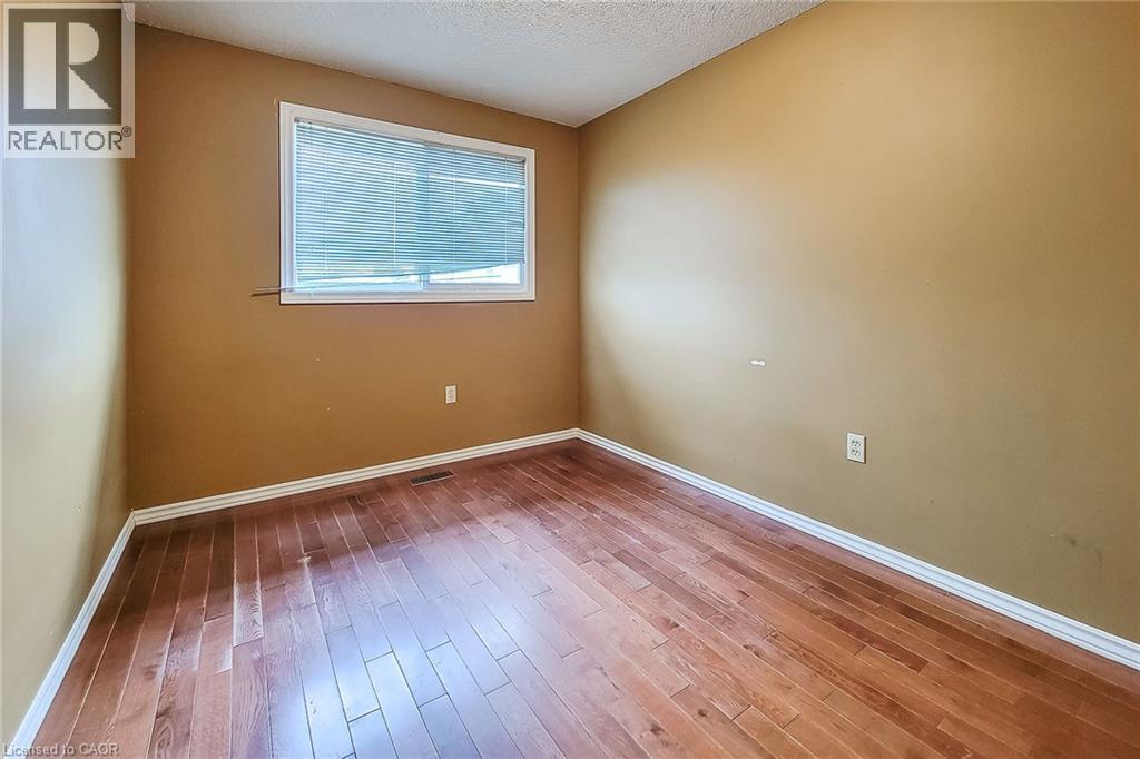 126 Farrington Crescent, Hamilton, Ontario  L8E 3N4 - Photo 27 - 40855211