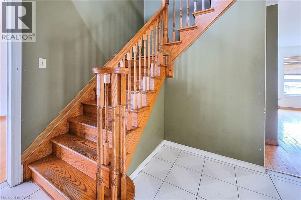 126 Farrington Crescent, Hamilton, Ontario  L8E 3N4 - Photo 21 - 40855211