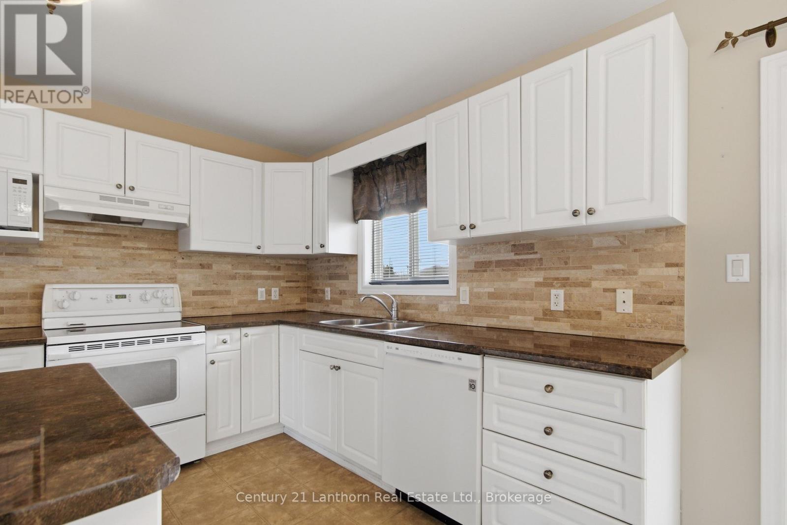 6 Chisholm Square, Belleville, Ontario  K8N 5Z4 - Photo 8 - X13414038