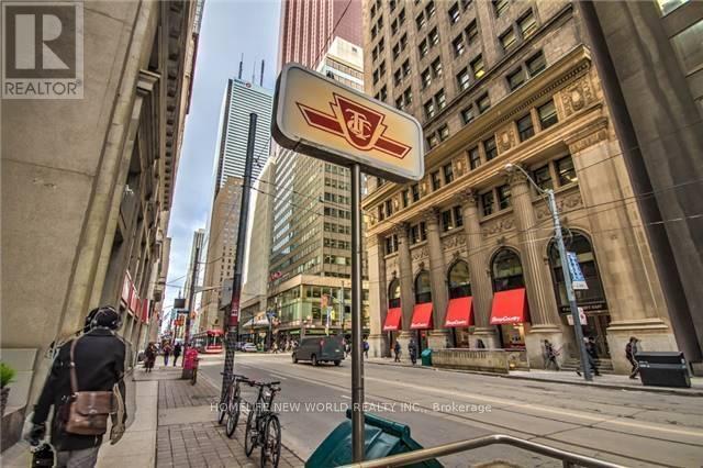 1202 - 7 King Street E, Toronto, Ontario  M5C 1B2 - Photo 2 - C13681182