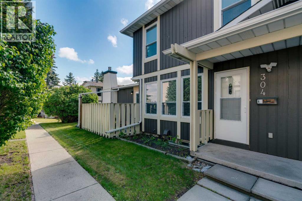 304, 544 Blackthorn Road Ne, Calgary, Alberta  T2K 5J5 - Photo 1 - A2309999