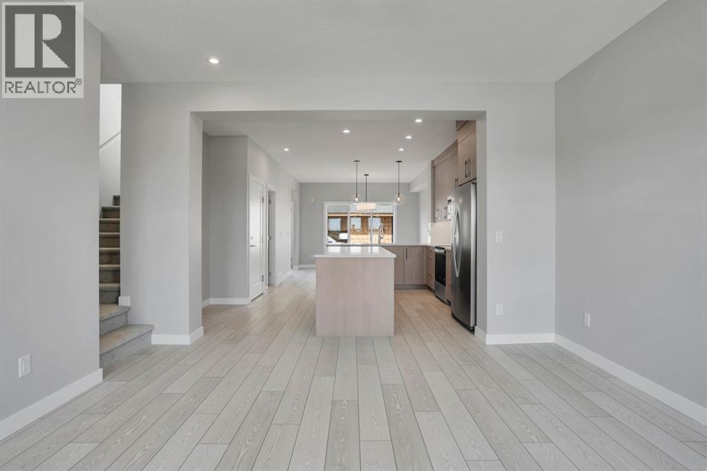 284 Huxbury View NE, Calgary, Alberta  T2A 8C4 - Photo 9 - A2329980