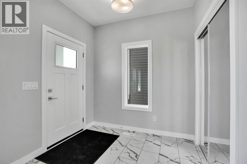 284 Huxbury View NE, Calgary, Alberta  T2A 8C4 - Photo 3 - A2329980