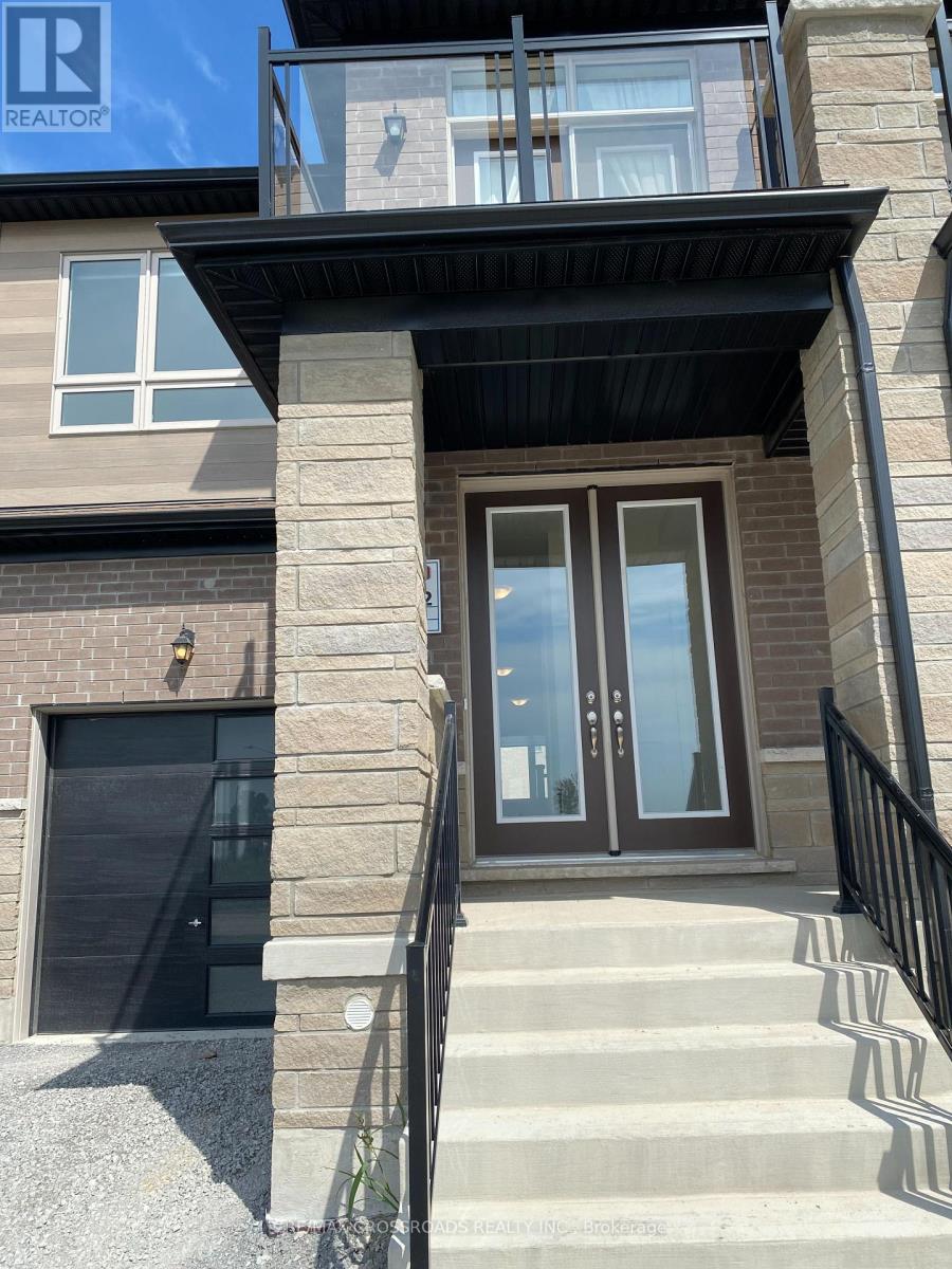 4 KAMPER AVENUE, Richmond Hill, Ontario