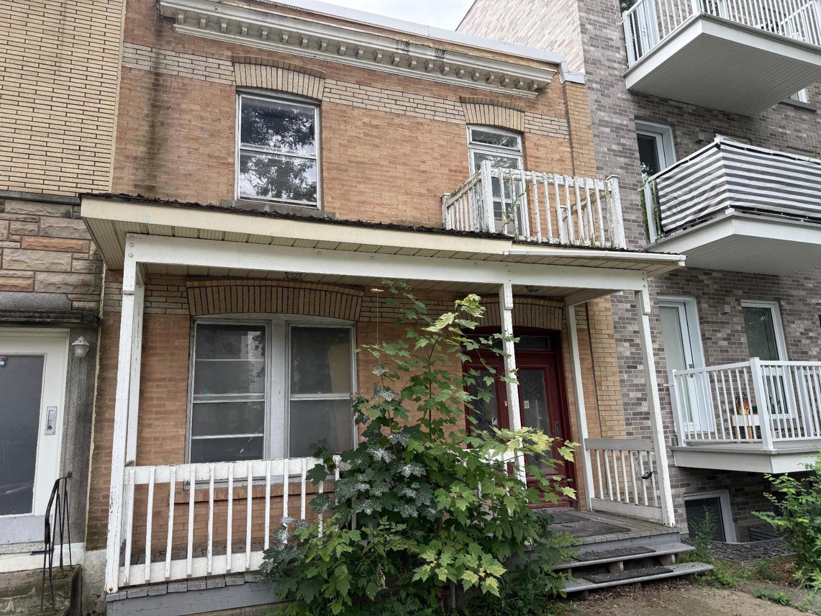 1688 Rue Galt Montréal (Le Sud-Ouest) Quebec Canada H4E1J2 2