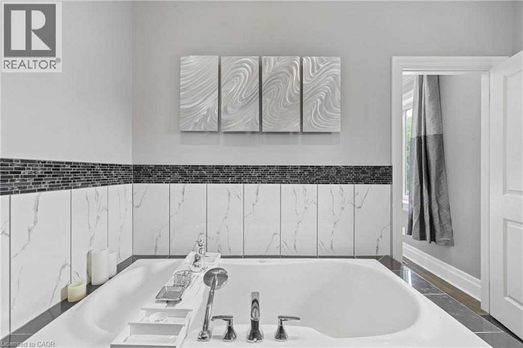 9 S Baird Street, Bright, Ontario  N0J 1B0 - Photo 32 - 40847474