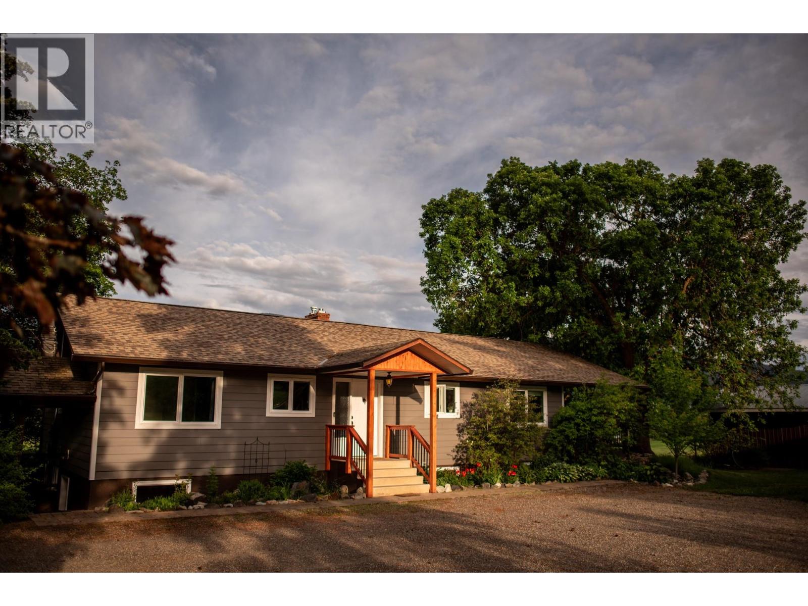 4355 Walbridge Road, Spallumcheen, British Columbia